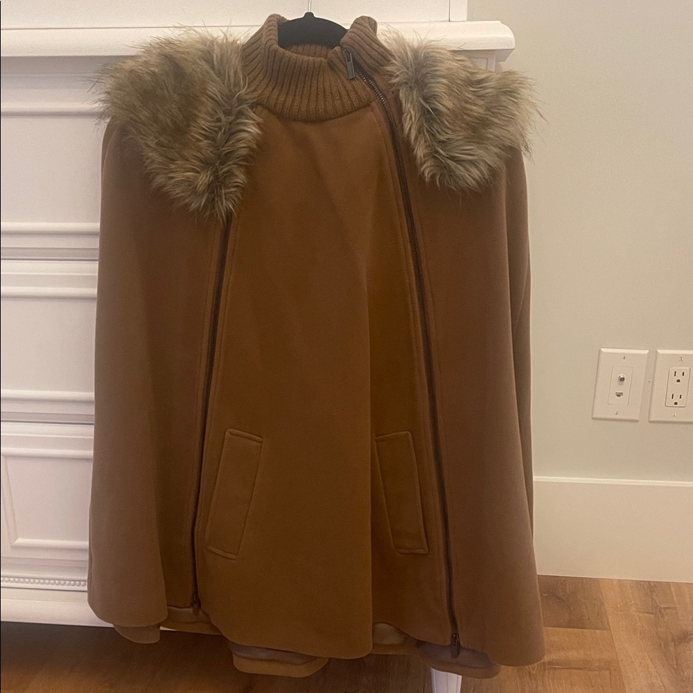 BCBGMaxAzria Brown Cape with Faux Fur Collar
